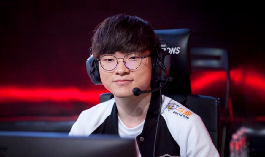 3377-Faker赛事官方发布关键助攻新规，C9争议不断！的简单介绍