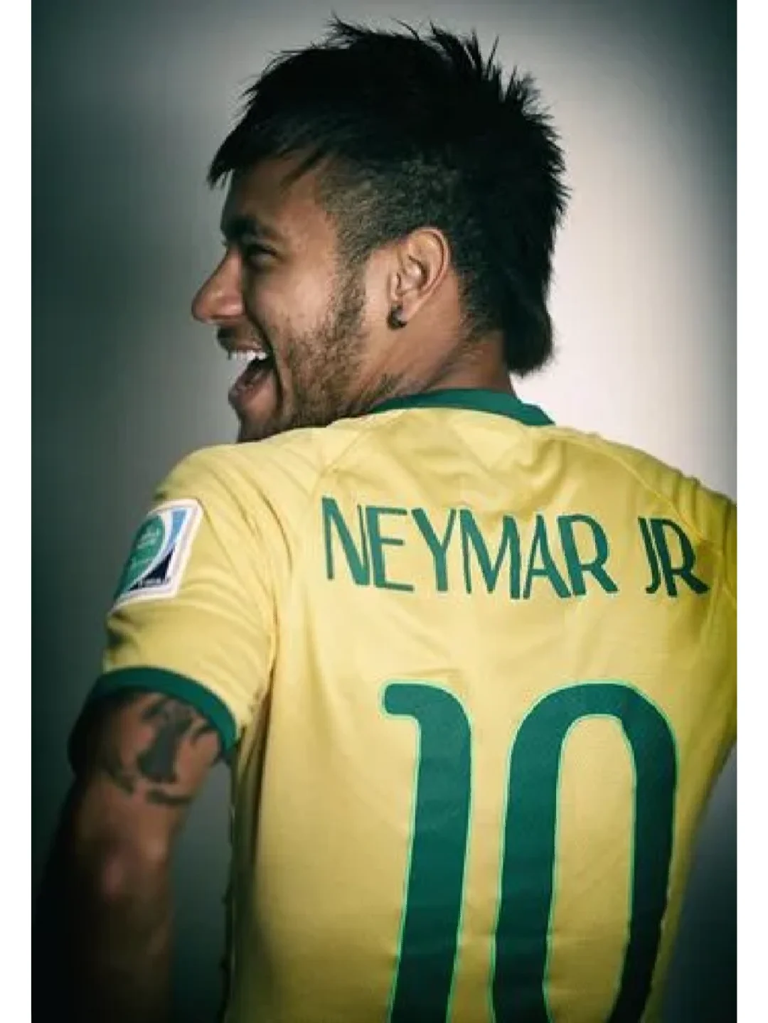  内马尔西班牙国籍 